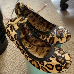 Sam Edelman leopard print flats, size 9